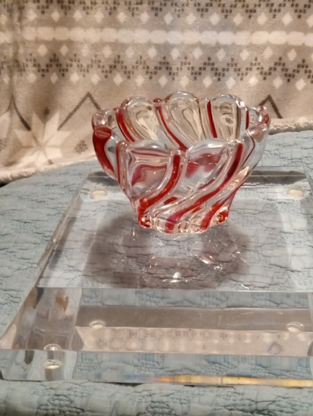 Source Unknown Clear Glass Bowl with Red Swirl Accents